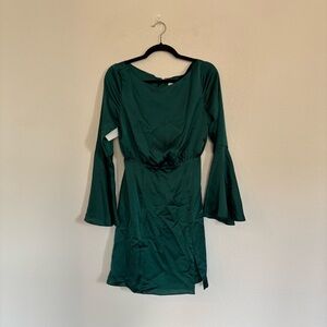Fame and Partners Bell Sleeve Mini Dress Green NWT